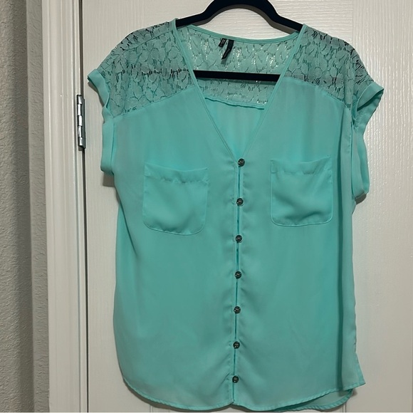 Maurices Teal Blouse with Elegant Design size large - Picture 1 of 5
